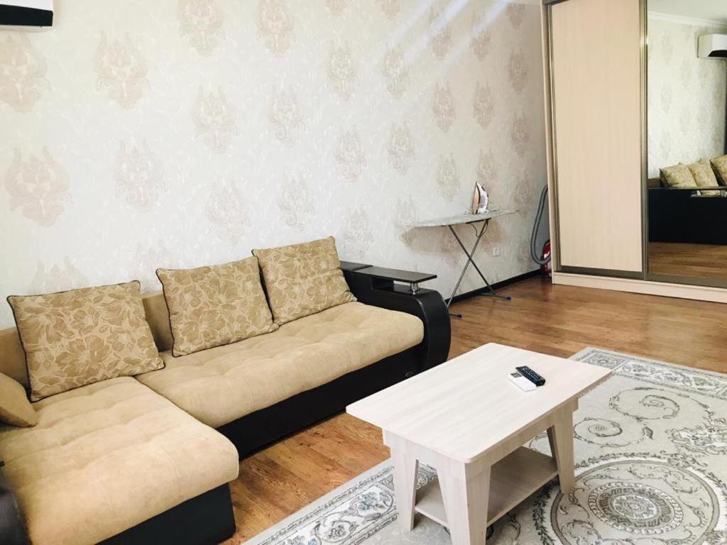 Жк Жана Алем Apartment Atyrau Ngoại thất bức ảnh